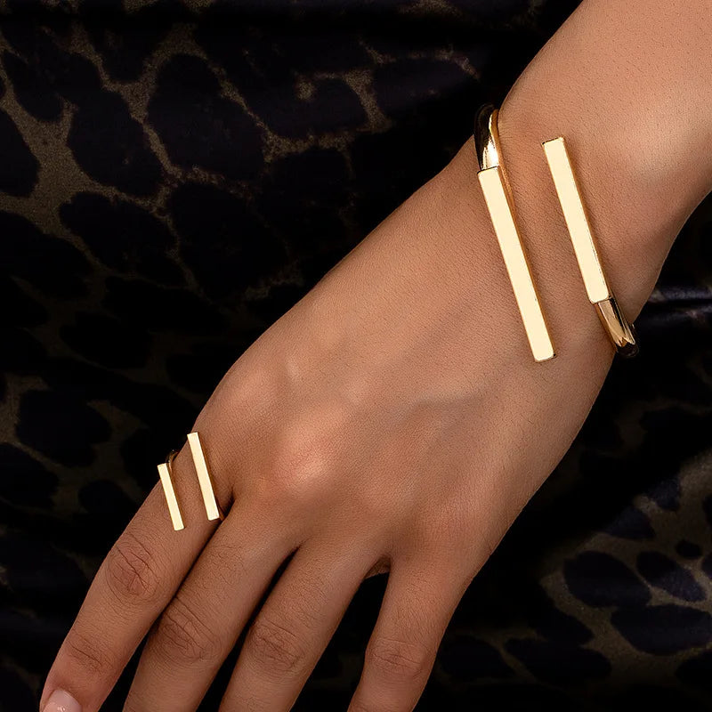 Linha Dourada Minimal
